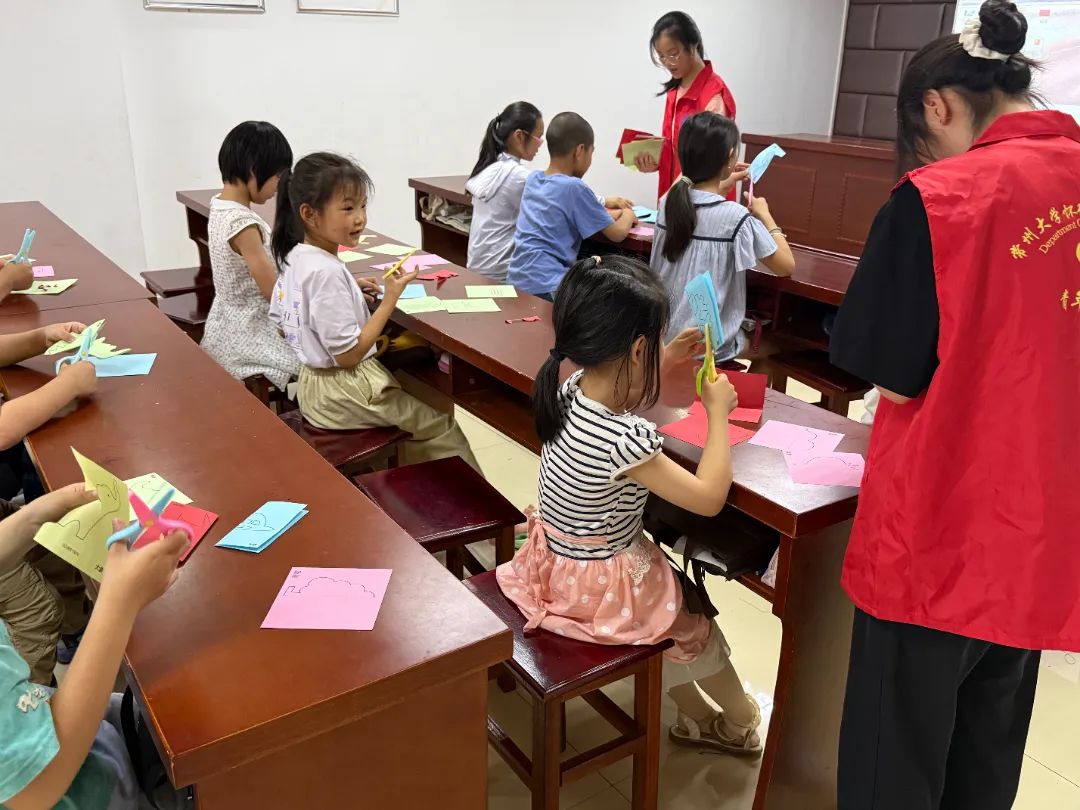 斜桥镇：美好童年 缤纷一“夏”